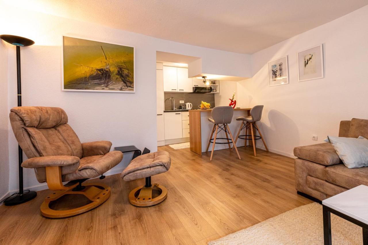 Self Check-In Apartment With Jacuzzi Mostar Bagian luar foto