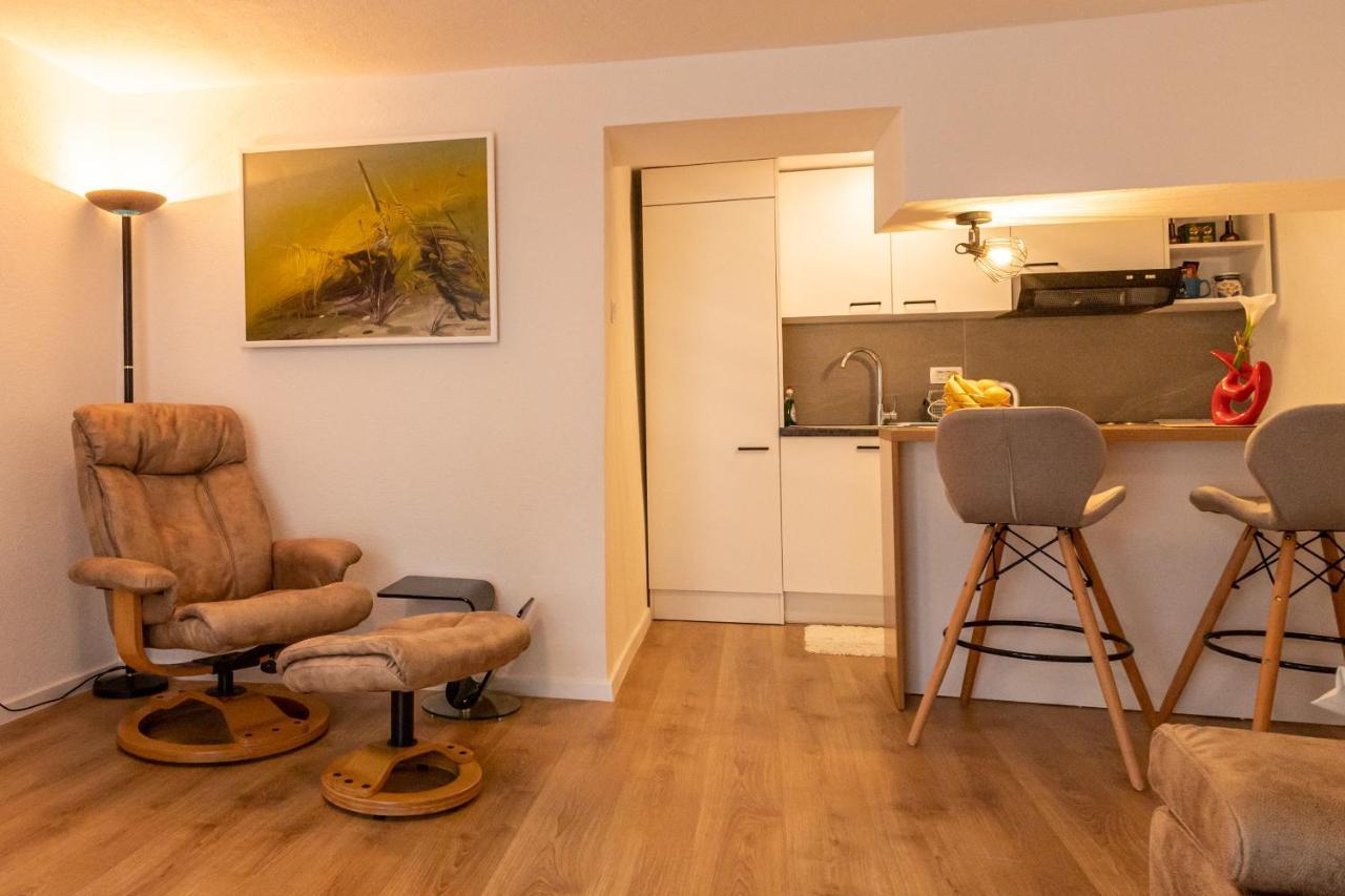 Self Check-In Apartment With Jacuzzi Mostar Bagian luar foto